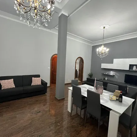 Appartement Jigen's House Vercelli